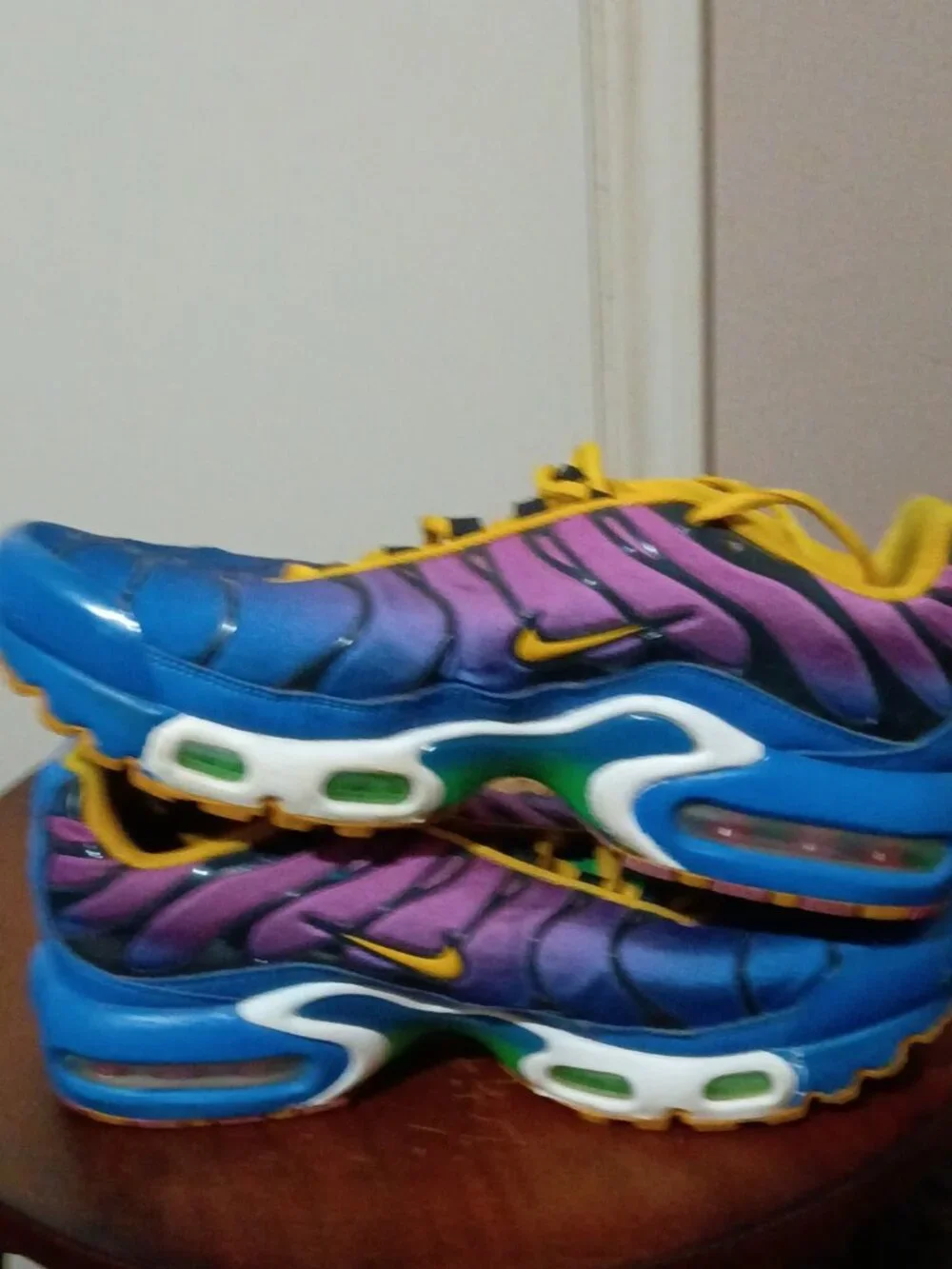 Nike Air Max Plus Shoes Youth Size 6.5Y Multicolor Running Sneakers CU4678-400